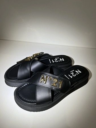 №21 Туфли открытые