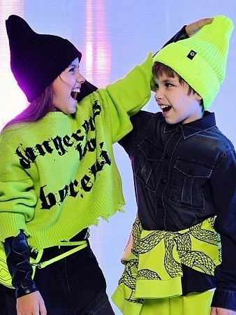 Alessandro Borelli Свитшот вязаный для девочки