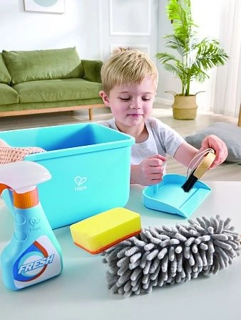 HAPE Детский игровой набор для уборки (с ведром), 7 элементов