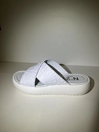 №21 Туфли открытые