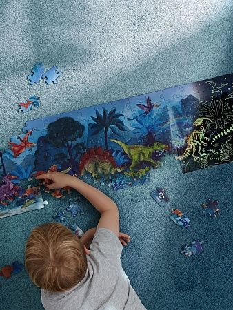 HAPE Пазл для детей "Динозавры", светящийся в темноте, 200 элементов, 150 см