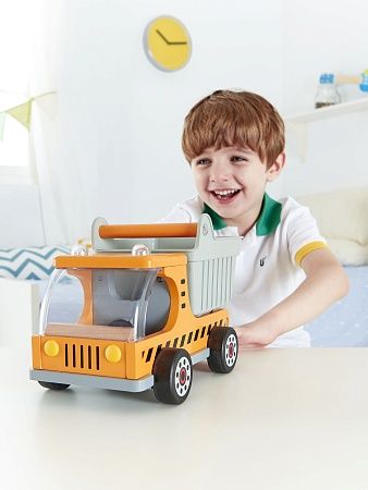 HAPE Деревянная игрушка машинка - грузовик "Самосвал на стройке"