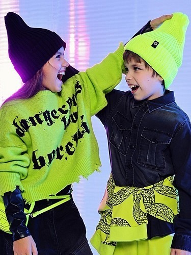 Alessandro Borelli Свитшот вязаный для девочки Alessandro Borelli Свитшот вязаный для девочки