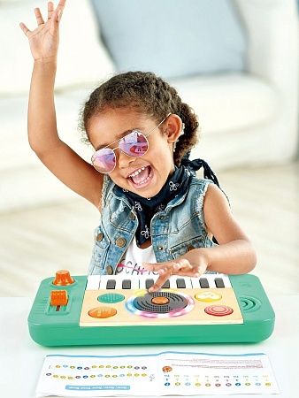 HAPE Синтезатор со звуком и светом